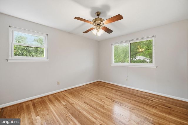 8608 PARLIAMENT DR, Springfield, VA 22151