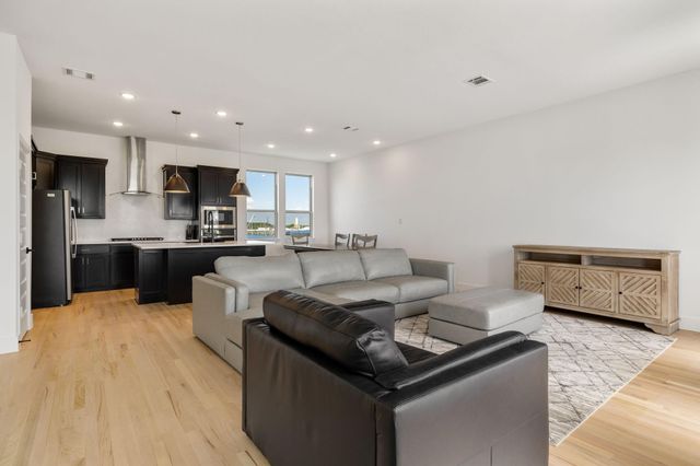 9303 Easy Street, Rowlett, TX 75088