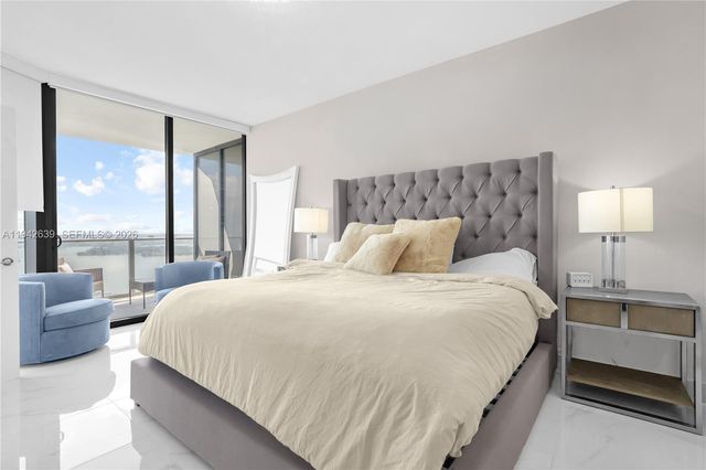 700 NE 24th St 4501, Miami, FL 33137