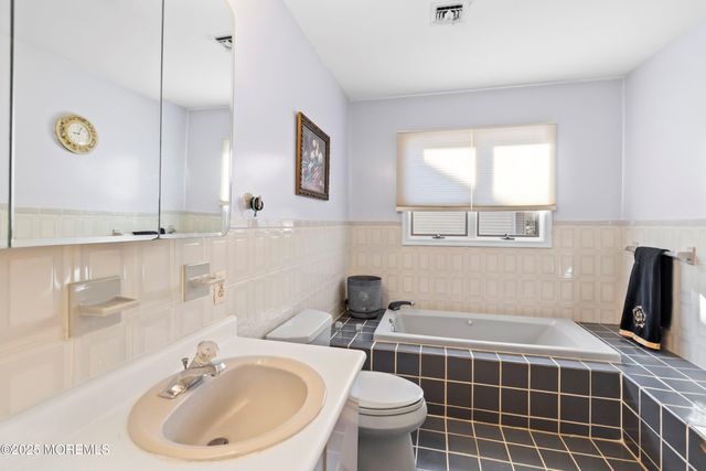 114 Carey Street, Lakewood, NJ 08701
