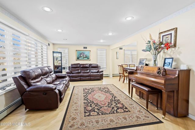 114 Carey Street, Lakewood, NJ 08701