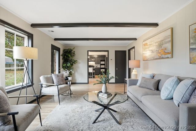 6777 S 71st East Avenue, Tulsa, OK 74133