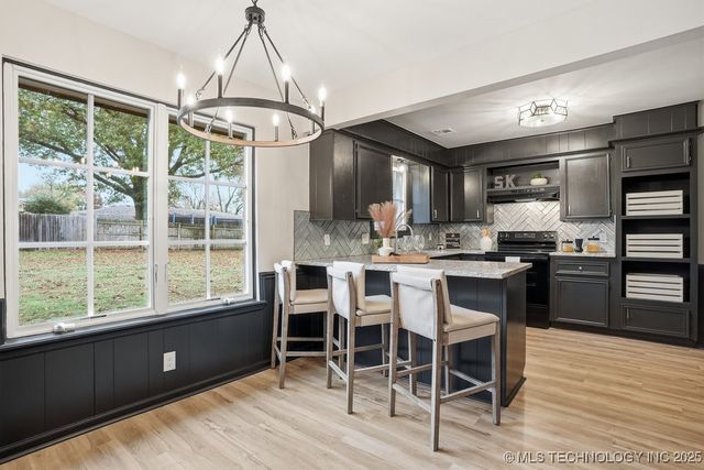 6777 S 71st East Avenue, Tulsa, OK 74133