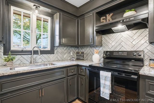 6777 S 71st East Avenue, Tulsa, OK 74133