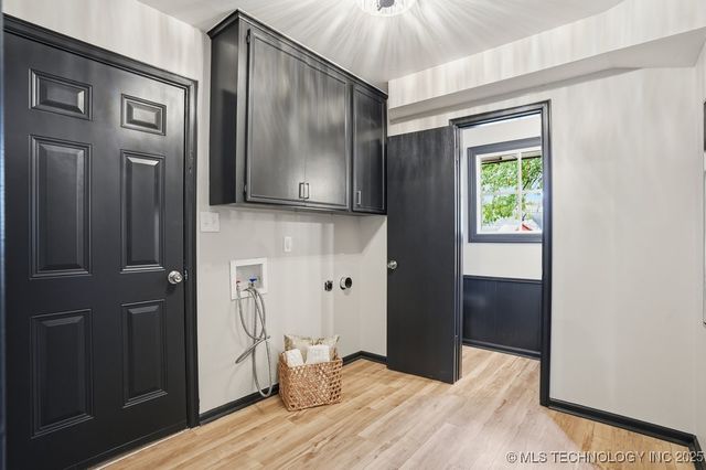 6777 S 71st East Avenue, Tulsa, OK 74133