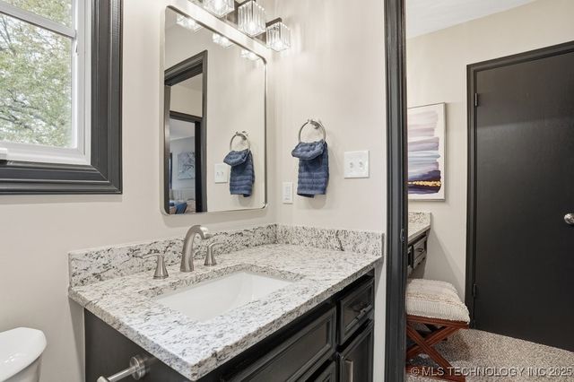 6777 S 71st East Avenue, Tulsa, OK 74133