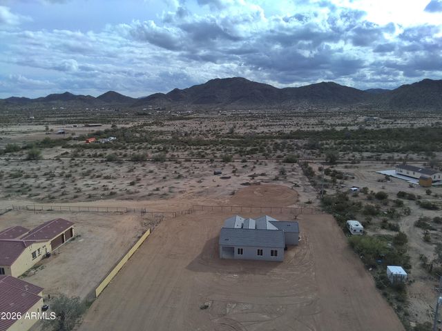 57078 W Macie Lane, Maricopa, AZ 85139