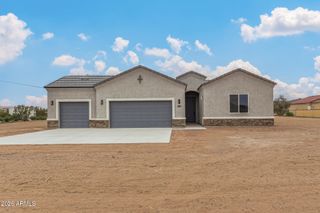 57078 W Macie Lane, Maricopa, AZ 85139