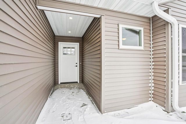 2463 Russell Court, Reedsburg, WI 53959