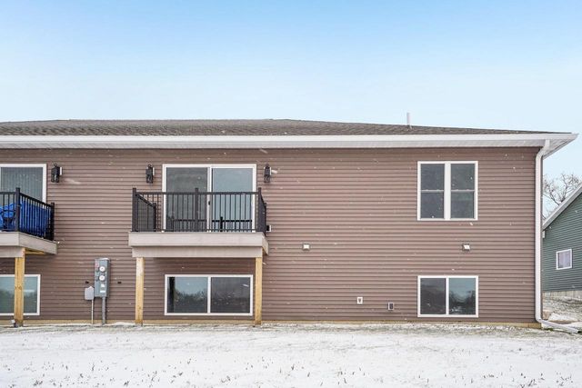 2463 Russell Court, Reedsburg, WI 53959