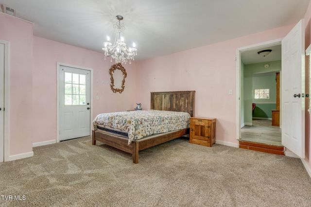 3360 Goshen Valley Road, Rogersville, TN 37857