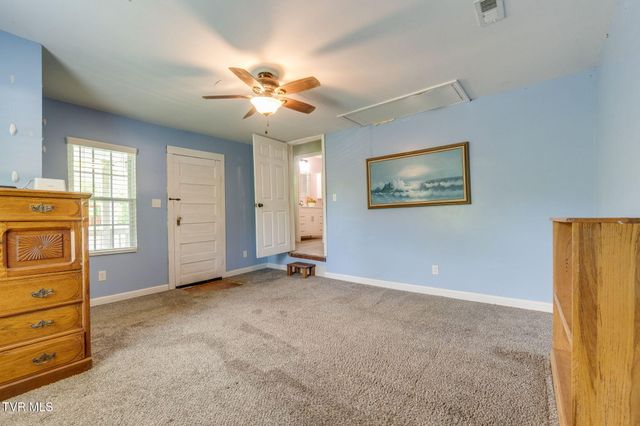 3360 Goshen Valley Road, Rogersville, TN 37857