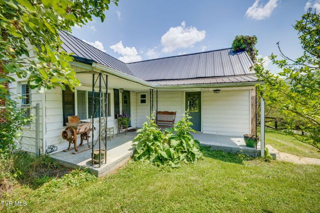 3360 Goshen Valley Road, Rogersville, TN 37857