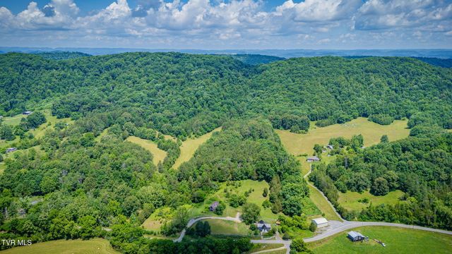 3360 Goshen Valley Road, Rogersville, TN 37857