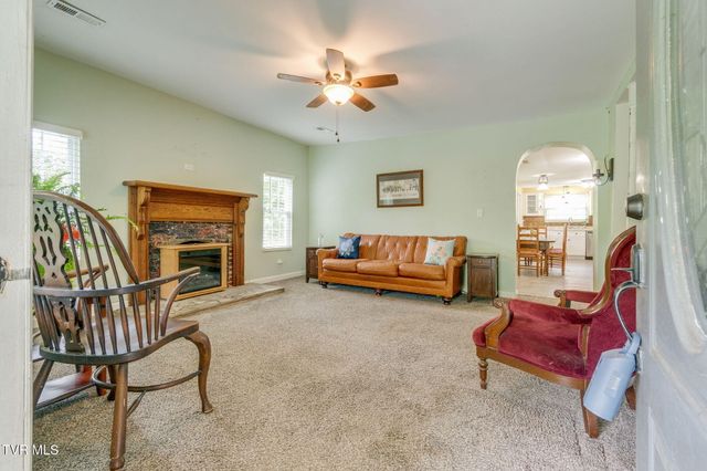 3360 Goshen Valley Road, Rogersville, TN 37857