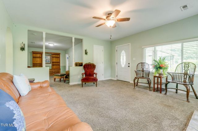 3360 Goshen Valley Road, Rogersville, TN 37857