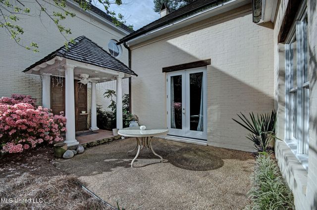 112 Dumaine Place, Madison, MS 39110