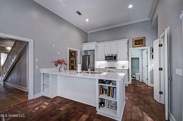 112 Dumaine Place, Madison, MS 39110