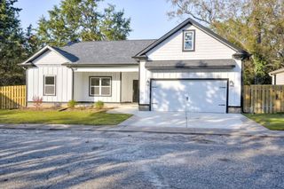 206 Edgefield Avenue NE, Aiken, SC 29801