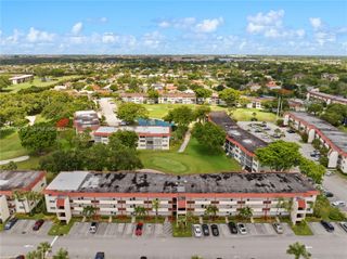 711 S Hollybrook Drive 109, Pembroke Pines, FL 33025
