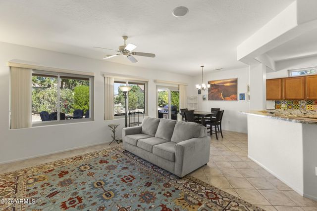 17366 W KING CANYON Drive, Surprise, AZ 85387
