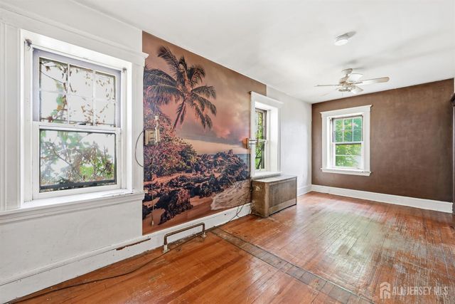 443 Dunellen Avenue, Middlesex, NJ 08812