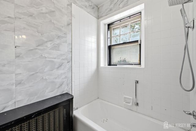 443 Dunellen Avenue, Middlesex, NJ 08812