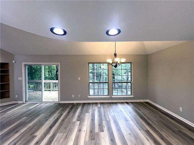 3030 Steeplechase Drive, Alpharetta, GA 30004