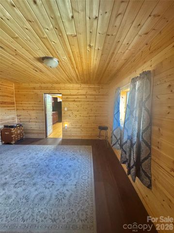 55 Summit View Drive, Marshall, NC 28753