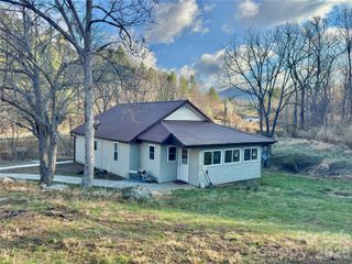 55 Summit View Drive, Marshall, NC 28753