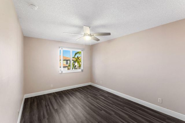 6384 Adriatic Way, West Palm Beach, FL 33413