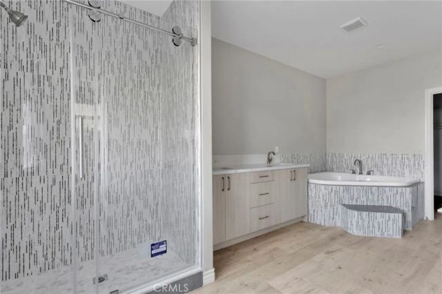 15179 Olive St, Hesperia, CA 92345