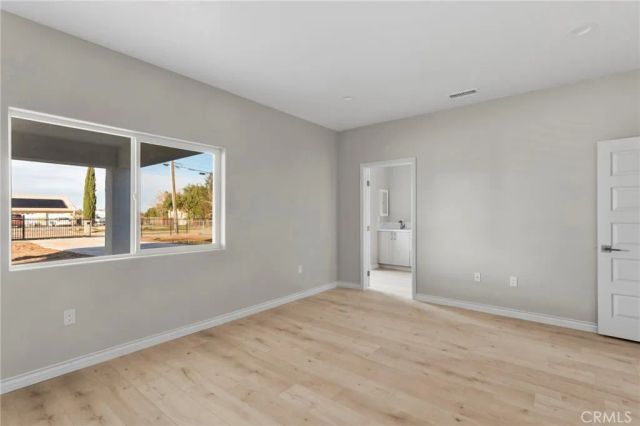 15179 Olive St, Hesperia, CA 92345