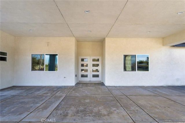 15179 Olive St, Hesperia, CA 92345