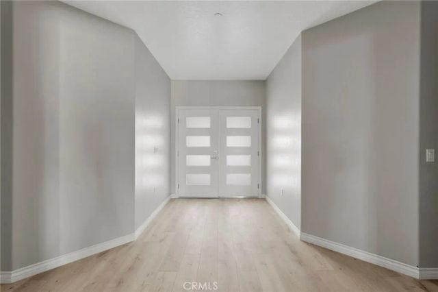 15179 Olive St, Hesperia, CA 92345