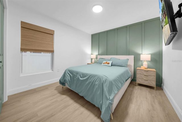 809 E HANNA AVENUE, Tampa, FL 33604