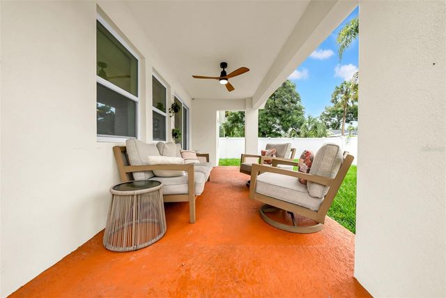 809 E HANNA AVENUE, Tampa, FL 33604