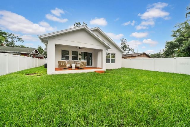 809 E HANNA AVENUE, Tampa, FL 33604