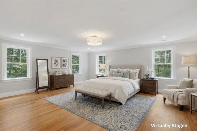 1 Dolores Drive, Burlington, MA 01803