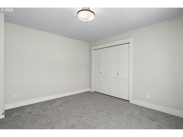 17424 Sw DOTTEREL Ln, Beaverton, OR 97007