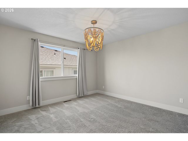 17424 Sw DOTTEREL Ln, Beaverton, OR 97007