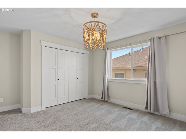 17424 Sw DOTTEREL Ln, Beaverton, OR 97007