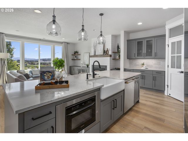 17424 Sw DOTTEREL Ln, Beaverton, OR 97007