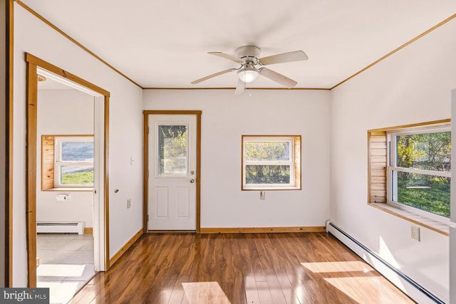 11 WITWER LN, Fleetwood, PA 19522