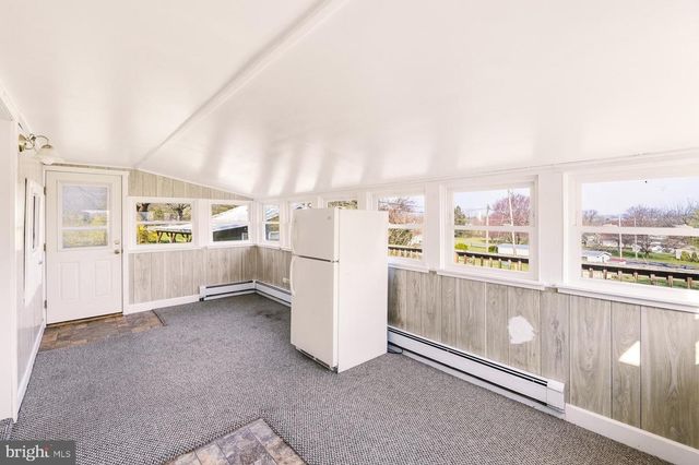 11 WITWER LN, Fleetwood, PA 19522