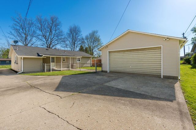 501 W Shields Street, Newark, OH 43055