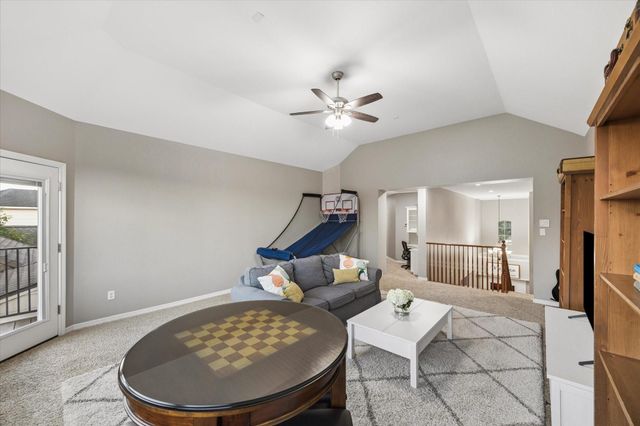3523 Silvercreek Drive, Manvel, TX 77578