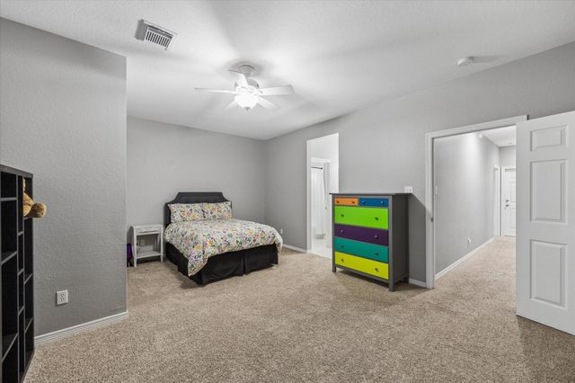 3523 Silvercreek Drive, Manvel, TX 77578