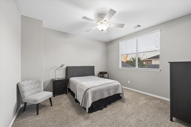 3523 Silvercreek Drive, Manvel, TX 77578