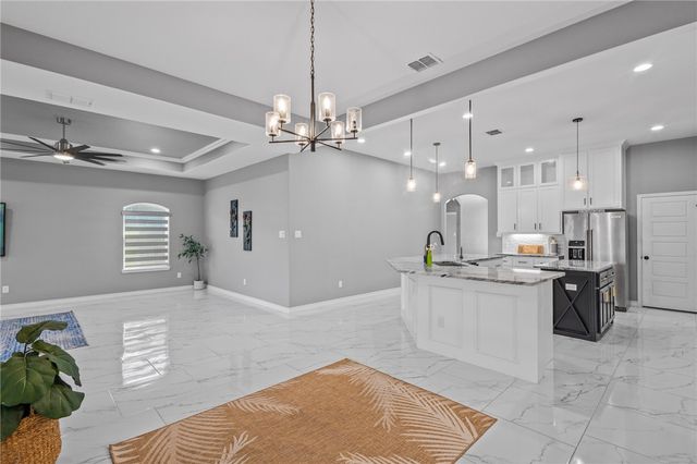 2626 Lannister Lane, Corpus Christi, TX 78415
